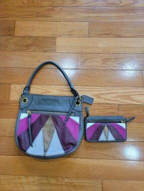 Fossil Leather Hand/Dhoulder Bag Medium Size Gray w/Purples, Cream W/ Wallet